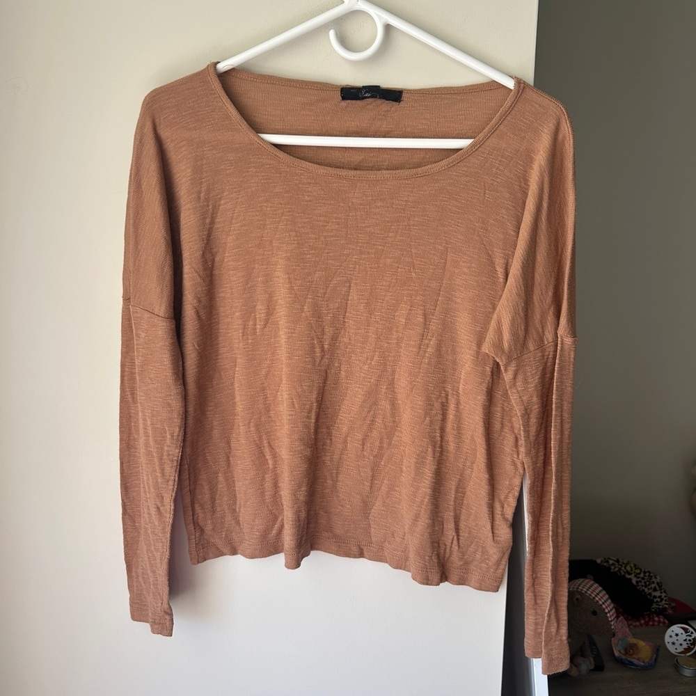 💜3 for $15💜 Ribbed Brown Longsleeve Small🤎